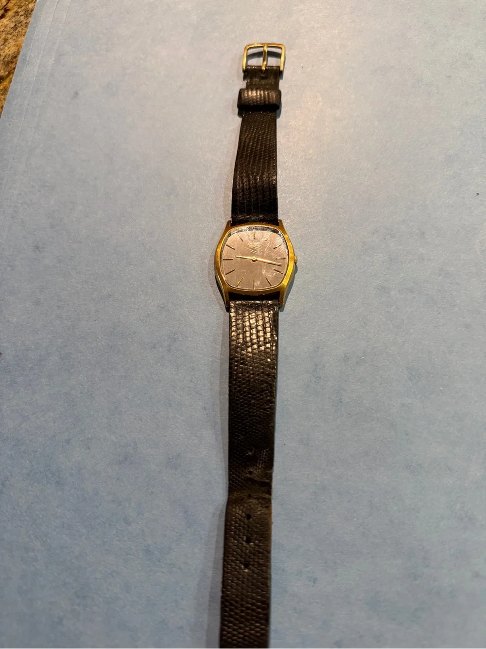 Seiko Gold-Tone Case, Black Dial, Leather Strap Watch, unisex